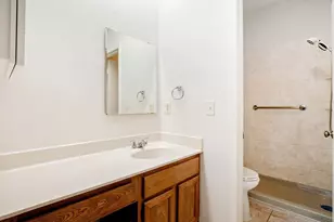 6501 Brush Country Rd, Austin, TX 78749 - Photo 16