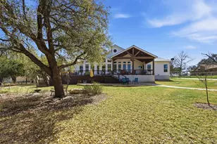 219 Skyline Rd, Georgetown, TX 78628 - Photo 36