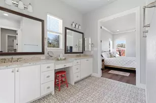 219 Skyline Rd, Georgetown, TX 78628 - Photo 20