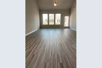 136 Green Knoll Lane, Georgetown, TX 78628 - Photo 6
