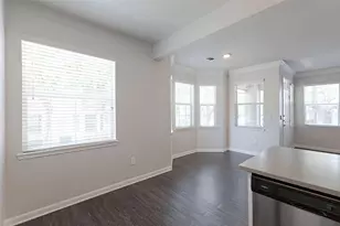 12215 Hunters Chase Dr, Austin, TX 78729 - Photo 10