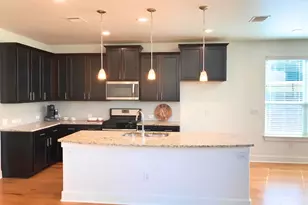 2308 Montague St, Austin, TX 78741 - Photo 2