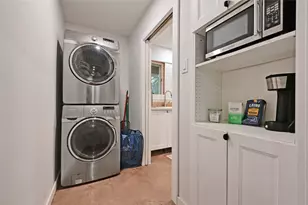 4505 Dudley Dr, Austin, TX 78735 - Photo 16