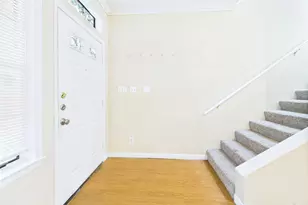 2300 Leon St, Austin, TX 78705 - Photo 8