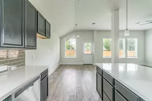 527 Bridgestone Way, Buda, TX 78610 - Photo 8