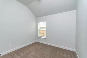 527 Bridgestone Way, Buda, TX 78610 - Photo 16