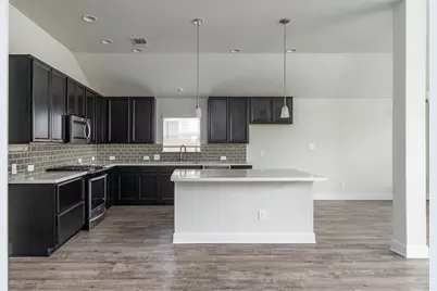 527 Bridgestone Way, Buda, TX 78610 - Photo 4