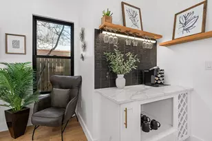 910 Tillery St, Austin, TX 78702 - Photo 14