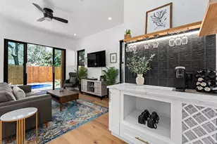 910 Tillery St, Austin, TX 78702 - Photo 12