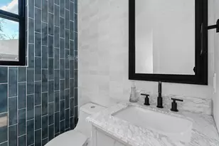 910 Tillery St, Austin, TX 78702 - Photo 16
