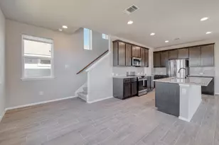 340 Black Opal Dr, Jarrell, TX 76537 - Photo 12