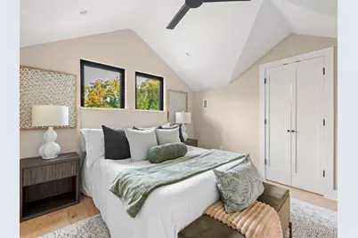 1401 E 3rd Street #2, Austin, TX 78702 - Photo 20