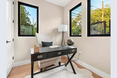 1401 E 3rd Street #2, Austin, TX 78702 - Photo 22