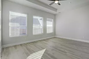 139 William Hersee Dr, Bastrop, TX 78602 - Photo 10