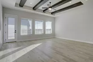 139 William Hersee Dr, Bastrop, TX 78602 - Photo 8