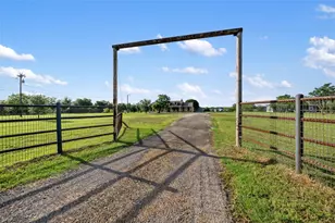 108 Whispering Pines Dr, Bastrop, TX 78602 - Photo 34