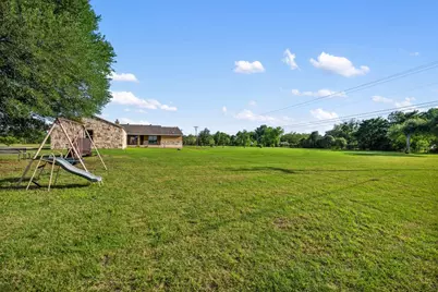 108 Whispering Pines Drive, Bastrop, TX 78602 - Photo 30