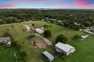 108 Whispering Pines Dr, Bastrop, TX 78602 - Photo 40