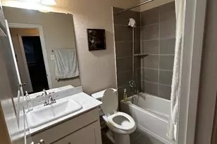 2302 Dillon Pond Ln, Pflugerville, TX 78660 - Photo 14