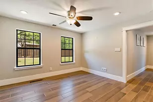 103 Jib Ln, Georgetown, TX 78633 - Photo 14