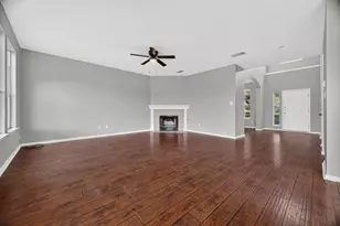 1000 Promenade Ct, Round Rock, TX 78664 - Photo 6