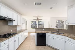 1210 Boerne Dr, Cedar Park, TX 78613 - Photo 4