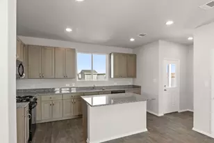 171 Daylily Dr, Elgin, TX 78621 - Photo 18