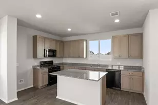 171 Daylily Dr, Elgin, TX 78621 - Photo 16