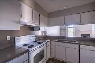 5305 Indio Dr, Austin, TX 78745 - Photo 6