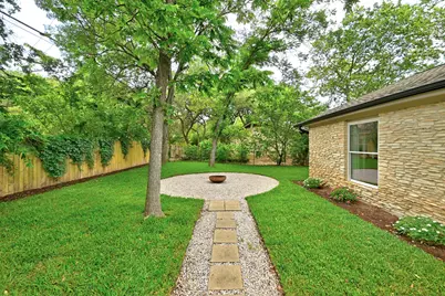 7110 Windrift Way, Austin, TX 78745 - Photo 24