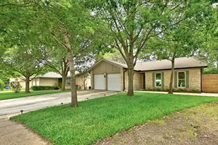 7110 Windrift Way, Austin, TX 78745 - Photo 2