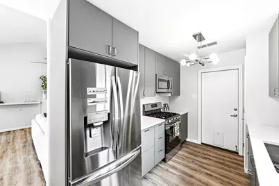 7110 Windrift Way, Austin, TX 78745 - Photo 10