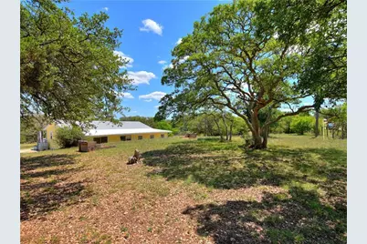 250 Mikes Way, Leander, TX 78641 - Photo 8