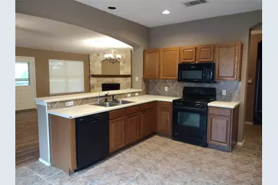 136 Trinity Drive, Kyle, TX 78640 - Photo 16