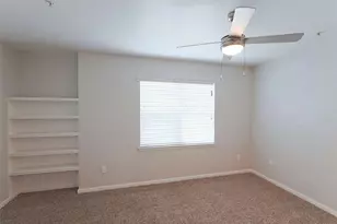 12215 Hunters Chase Dr, Austin, TX 78729 - Photo 4