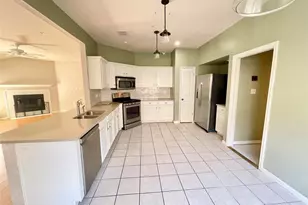 7008 Auckland Dr, Austin, TX 78749 - Photo 4