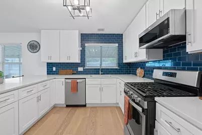 6008 Smith Oak Trail, Austin, TX 78749 - Photo 10