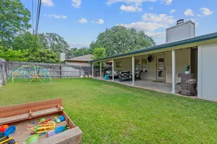 6008 Smith Oak Trail, Austin, TX 78749 - Photo 30