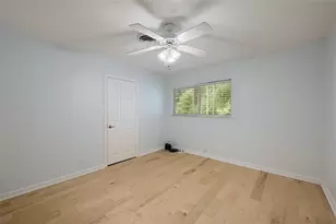 5330 Balcones Dr, Austin, TX 78731 - Photo 12