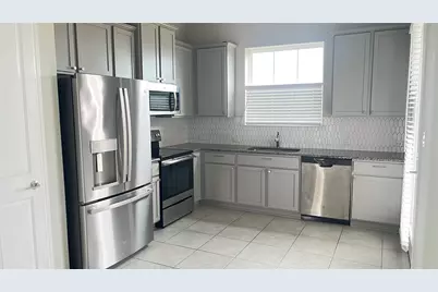 1015 Vista View Drive #202, Georgetown, TX 78626 - Photo 6