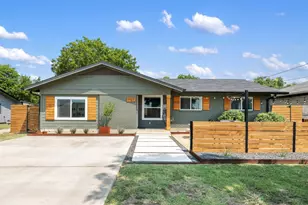 1107 E 17th St, Georgetown, TX 78626 - Photo 1