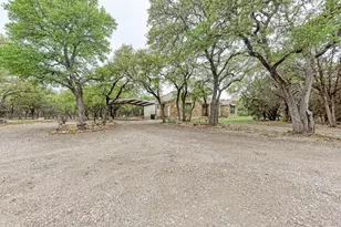 1325 Co Rd 106, Lampasas, TX 76550 - Photo 10