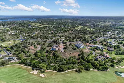 108 Ridgeway, Horseshoe Bay, TX 78657 - Photo 2
