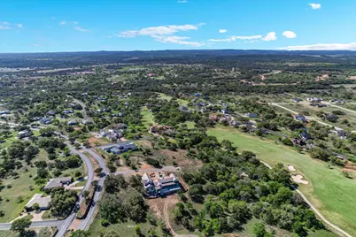 108 Ridgeway, Horseshoe Bay, TX 78657 - Photo 6