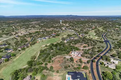 108 Ridgeway, Horseshoe Bay, TX 78657 - Photo 4