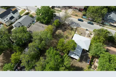 6804 Montana Street, Austin, TX 78741 - Photo 12