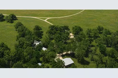 [Address not provided], Luling, TX 78648 - Photo 10