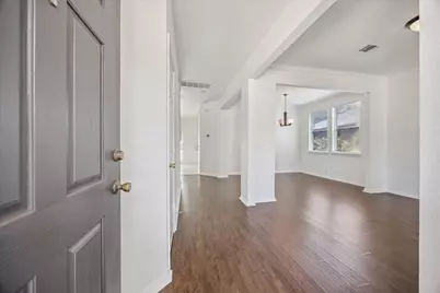 111 N Field Street, Round Rock, TX 78681 - Photo 2