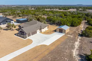 329 Esperanza Petal Pass, Liberty Hill, TX 78642 - Photo 36