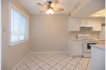 925 Chisholm Cove, Round Rock, TX 78681 - Photo 8